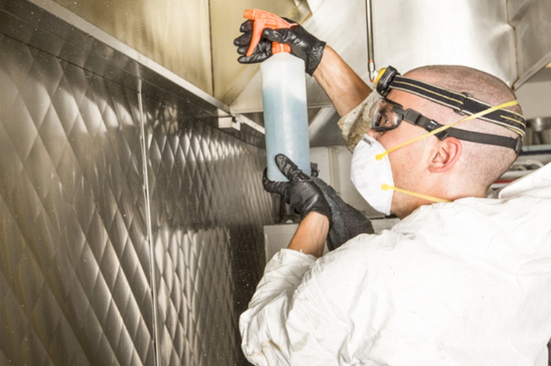 How Sanitizing Protects Your Food Safety